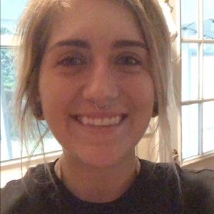 Meet your Posher, Molly